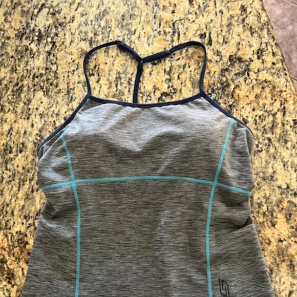 Sketchers Performance Top, Racer Back, Women's Large - Picture 6 of 9